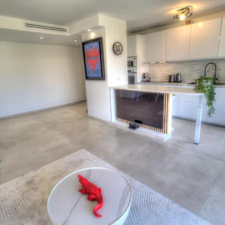 Appartement Alc - Bs4 - 8 Min Beaches - 19 Min Palais Cannes